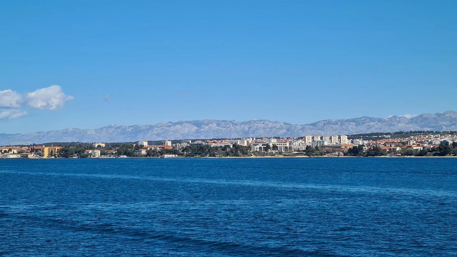Lelo Apartment With Jacuzzi And Free Parking Zadar 0*,  Croatia