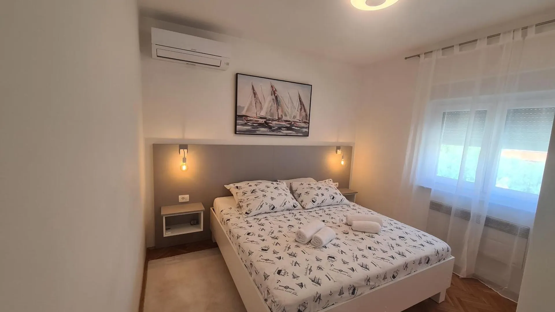 Lelo Apartment With Jacuzzi And Free Parking Zadar Croatia