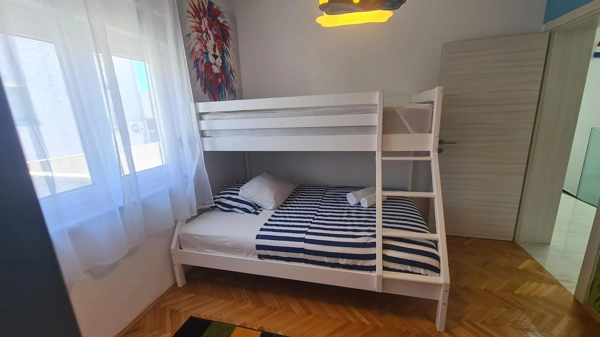 Lelo Apartment With Jacuzzi And Free Parking Zadar Croatia