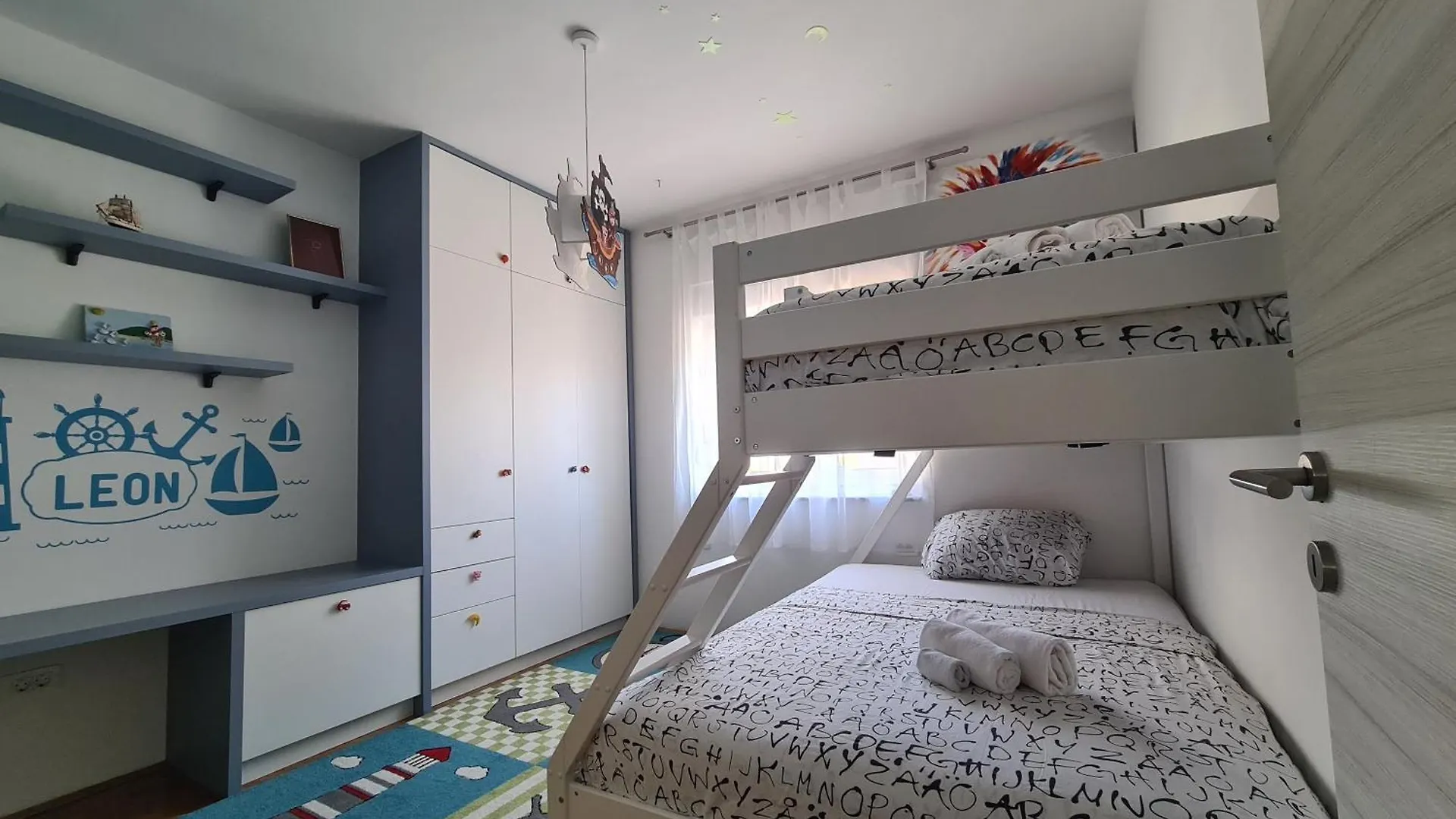 Lelo Apartment With Jacuzzi And Free Parking Zadar